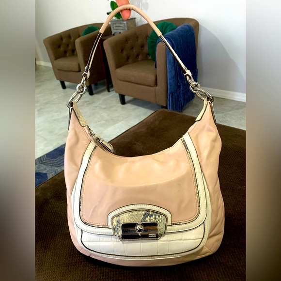 Coach shoulder bag - Picture 2 of 15